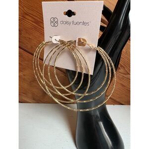 Daisy Fuentes Gold Hoop Earrings